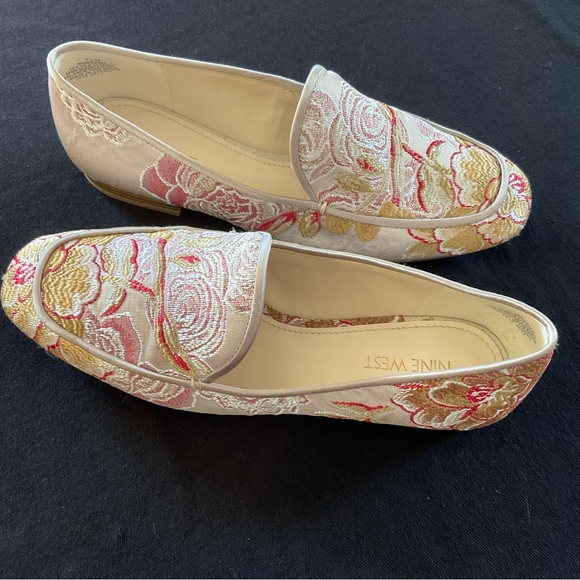 Nine West Xena Floral Tapestry Satin Flat Loafers, Women’s Sz 7.5M - Picture 3 of 9